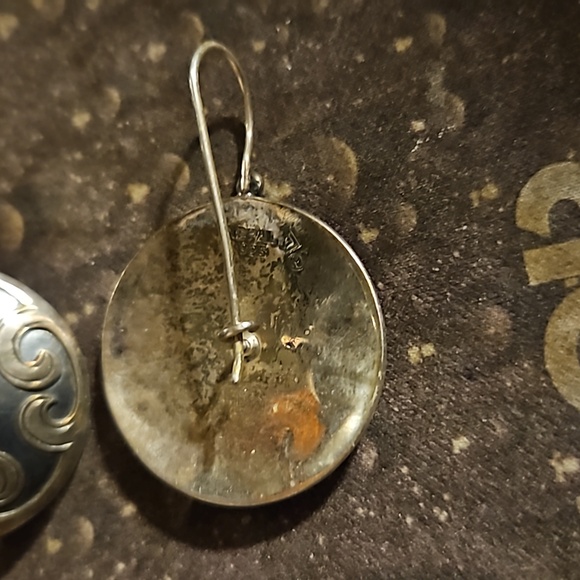 Silpada Israel Sterling Silver Earrings Intricate Swirling Leaf Design Black OS - Picture 5 of 5